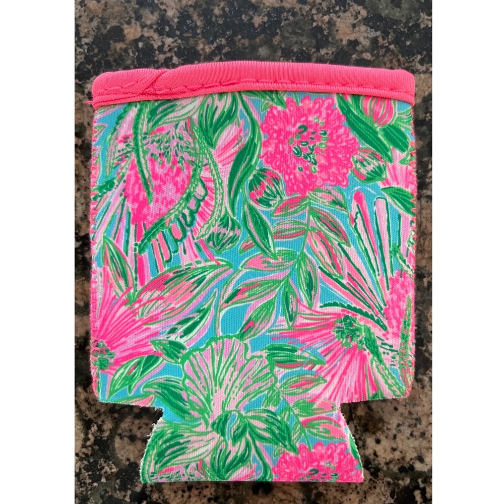 Lilly Pulitzer Insulated Can Cooler Sleeve Pink Green Floral Tropical Print